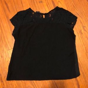 Van Huesen black top